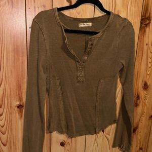 We the free people long sleeve size medium